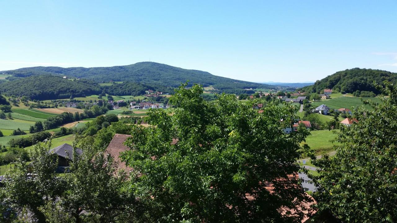 Apartmenthaus Styria Bad Gleichenberg Bagian luar foto